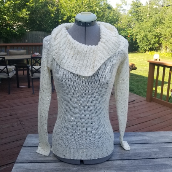 Gold and cream Sweater - Picture 2 of 4